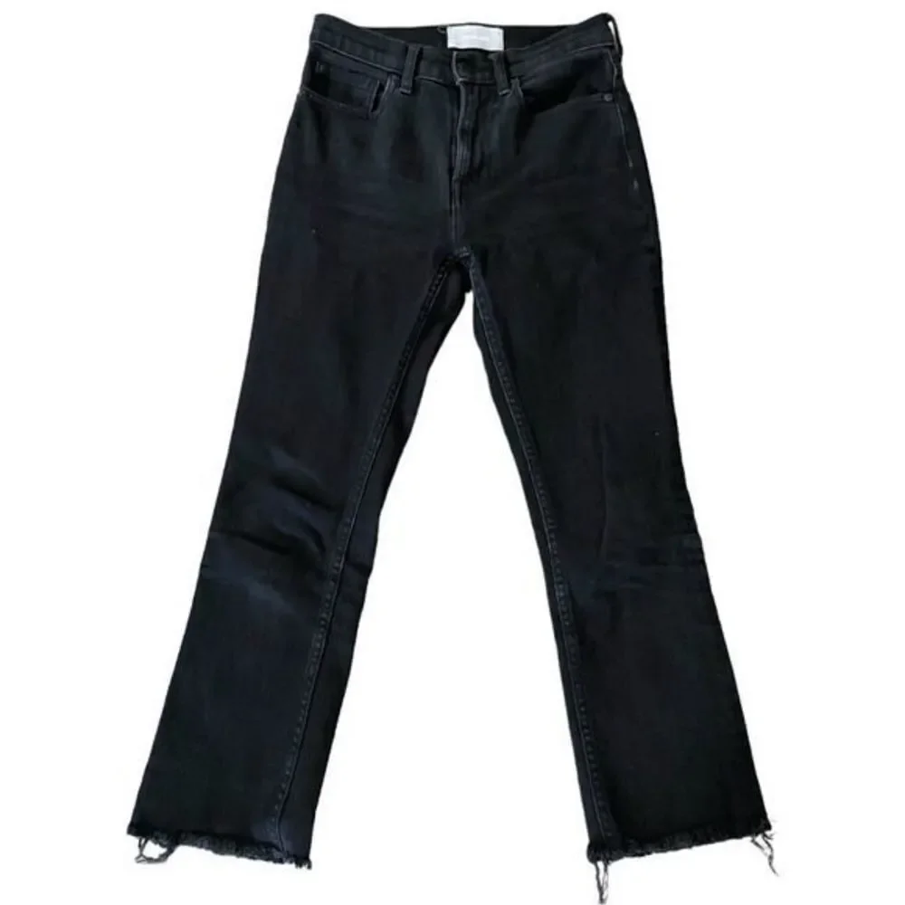 EVERLANE- Black Kick Crop Jeans with Raw Hem‎ Size 24R